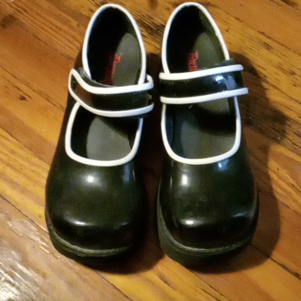 Demonic shoes